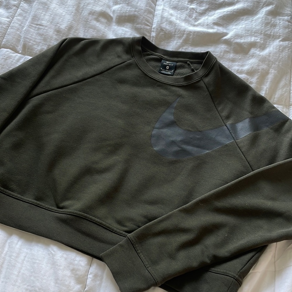 Nike Cropped Crew Neck